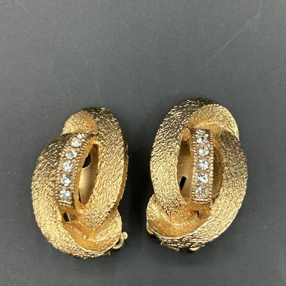 VTG Eisenberg Ice Rhinestone Wreath Brooch Pin, Clip On Earrings Set Goldtone - Picture 6 of 12